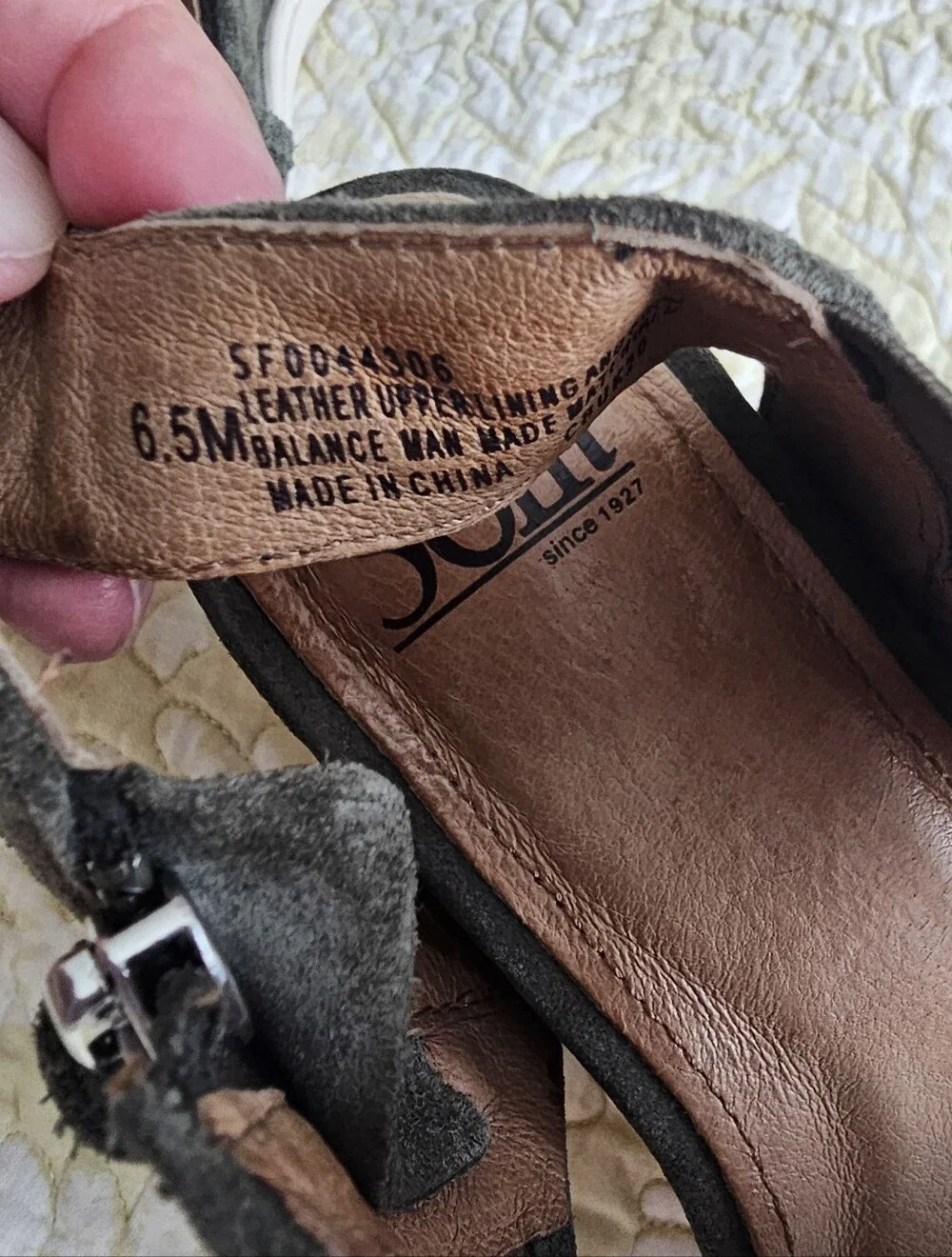 EUC - Sofft Shandi Olive Green - 6.5